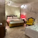 Homestay Bedrock Cave (adults Only) *