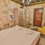 Homestay Bedrock Cave (adults Only) *