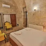 Homestay Bedrock Cave (adults Only) *