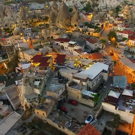 Homestay Bedrock Cave (adults Only)