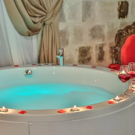 Bedrock Cave (adults Only) Goreme