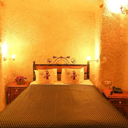 Hotel Bedrock Cave (adults Only)