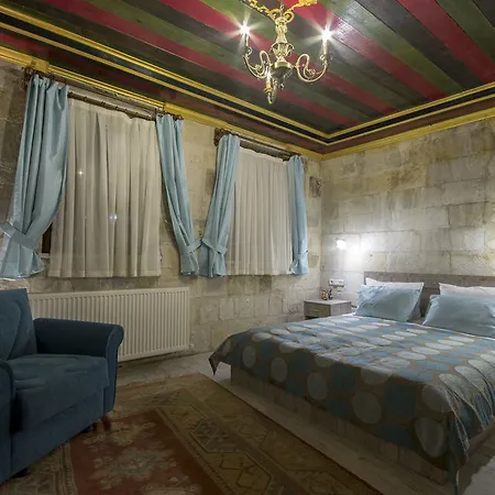 Bedrock Cave (adults Only) Homestay *