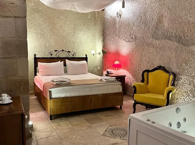 Δωμάτια σε οικογενειακή κατοικία Bedrock Cave (adults Only) *