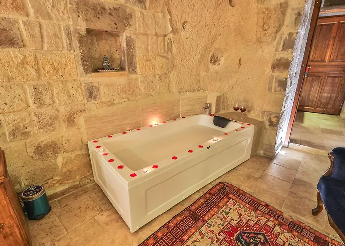 Bedrock Cave (adults Only) * Goreme