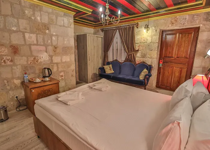 Bedrock Cave (adults Only) Δωμάτια σε οικογενειακή κατοικία