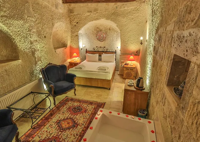 Bedrock Cave (adults Only) * Γκόρεμε