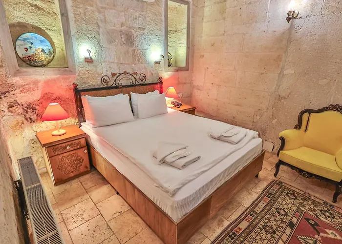 Bedrock Cave (adults Only) Δωμάτια σε οικογενειακή κατοικία *